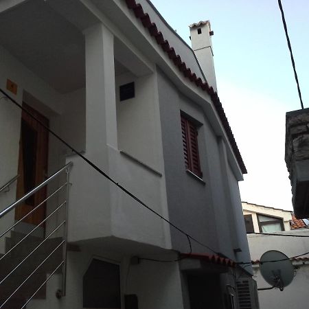 Apartman Dinka Baška Exteriör bild